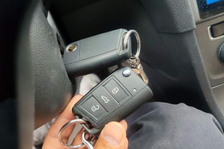 Used Volkswagen Golf 2014 1.4TSI Automatic Comfort Model Vehicle Key