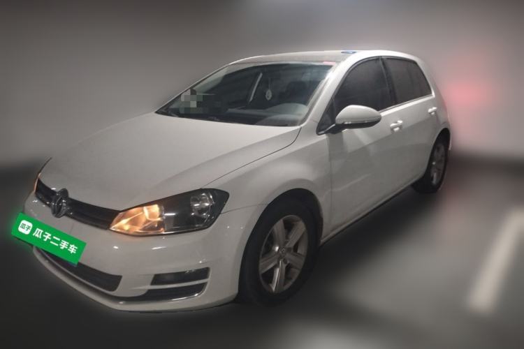 Used Volkswagen Golf 2014 1.4TSI Automatic Comfort Model Guazi used car, China used car export, Used car for sale, Used cars, Cheapest cars for sale