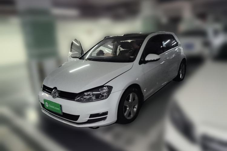 Used Volkswagen Golf 2014 1.4TSI Automatic Comfort Model Guazi used car, China used car export, Used car for sale, Used cars, Cheapest cars for sale
