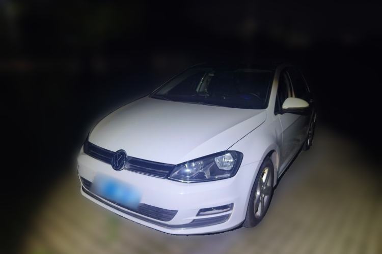Used Volkswagen Golf 2014 1.4TSI Automatic Comfort Model Guazi used car, China used car export, Used car for sale, Used cars, Cheapest cars for sale