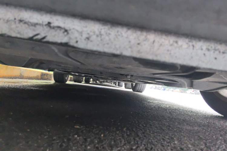 Used Volkswagen Golf 2014 1.6L Automatic Comfort Model Chassis Front