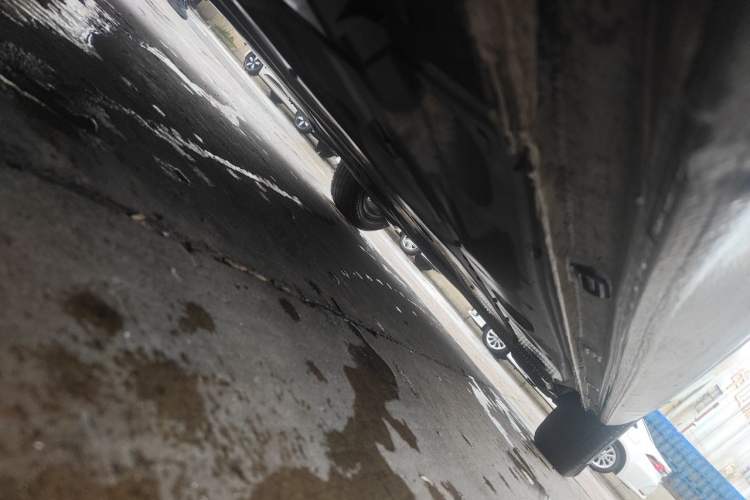 Used Volkswagen Golf 2014 1.6L Automatic Fashion Model Chassis Front Left