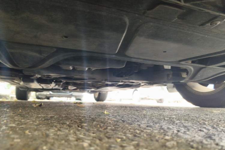 Used Volkswagen Golf 2014 1.4 TSI Manual Comfort Model Chassis Front