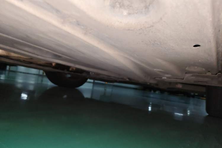 Used Volkswagen Golf 2014 1.6L Automatic Comfort Model Chassis Front Right