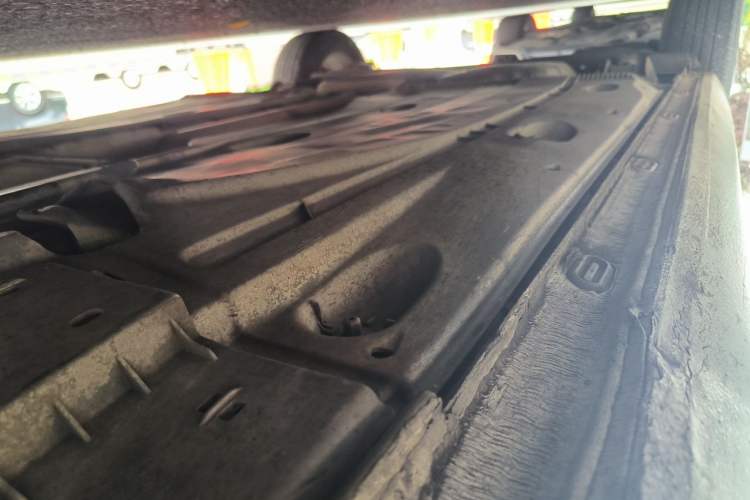 Used Volkswagen Golf 2014 1.6L Manual Fashion Edition Chassis Front Right
