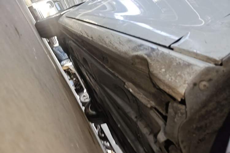 Used Volkswagen Golf 2014 1.6L Automatic Comfort Model Chassis Front Right