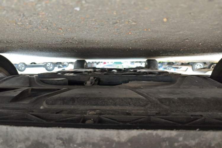 Used Volkswagen Golf 2014 1.6L Automatic Comfort Model Chassis Front