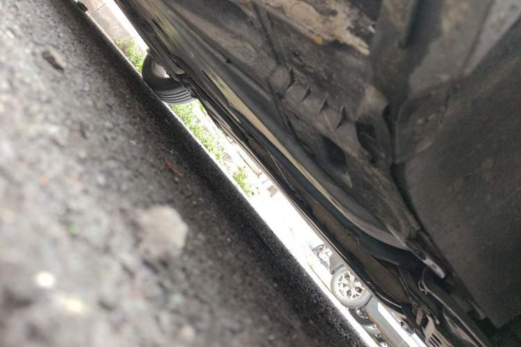 Used Volkswagen Golf 2014 1.6L Automatic Comfort Model Chassis Rear Left