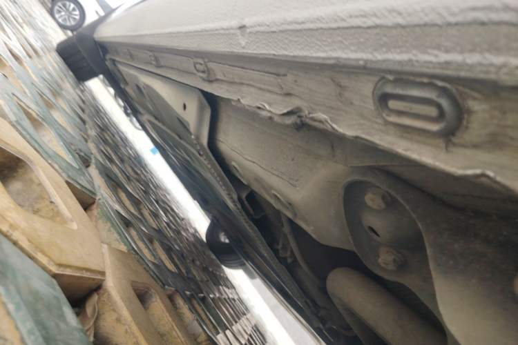 Used Volkswagen Golf 2014 1.4 TSI Manual Comfort Model Chassis Rear Left