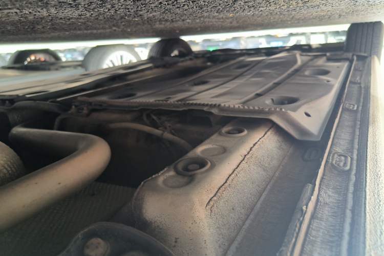 Used Volkswagen Golf 2014 1.6L Manual Fashion Edition Chassis Rear Left