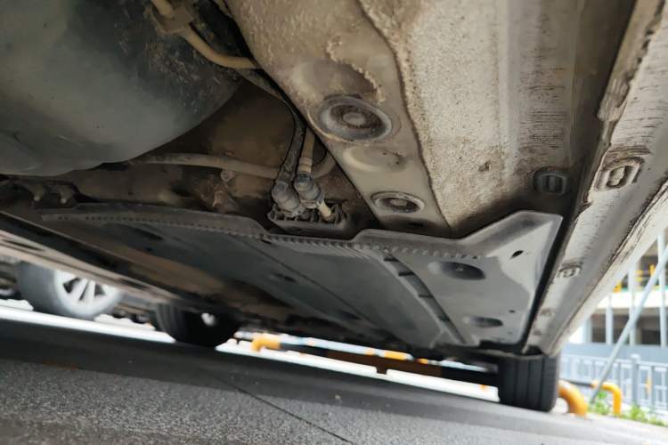 Used Volkswagen Golf 2014 1.4 TSI Manual Comfort Model Chassis Rear Right