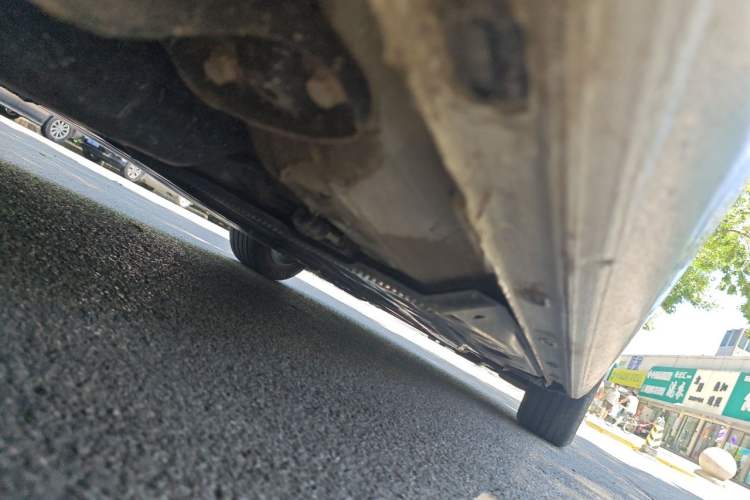Used Volkswagen Golf 2014 1.6L Manual Fashion Edition Chassis Rear Right