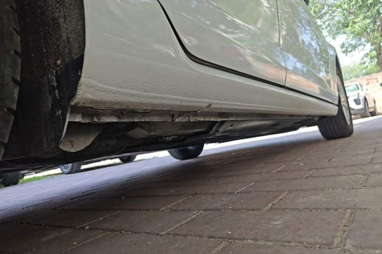 Used Volkswagen Golf 2014 1.6L Manual Fashion Edition Chassis Rear Right