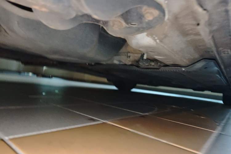 Used Volkswagen Golf 2014 1.6L Automatic Comfort Model Chassis Rear Right