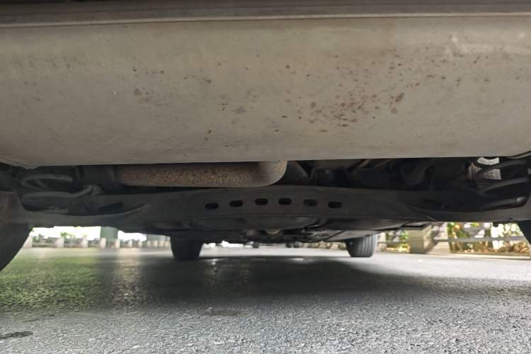 Used Volkswagen Golf 2014 1.6L Automatic Fashion Model Chassis Rear