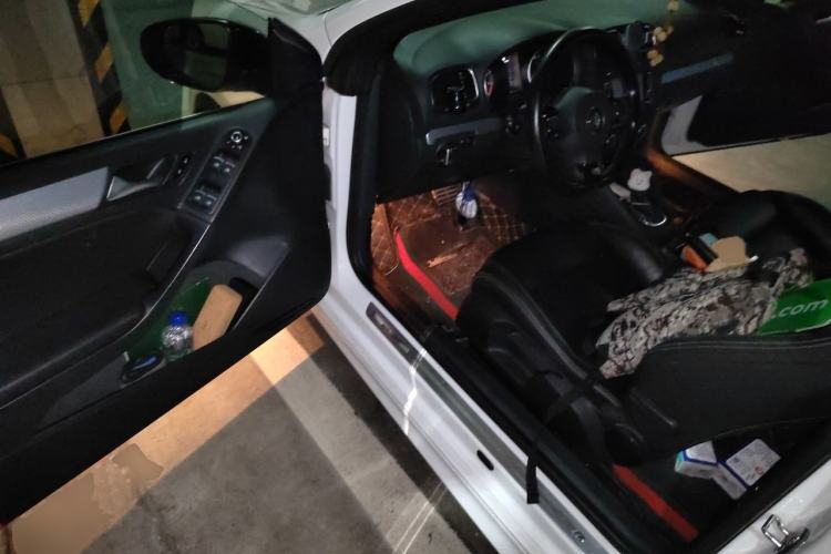 Used Volkswagen Golf 2014 2.0 TSI R Convertible Driver Seat