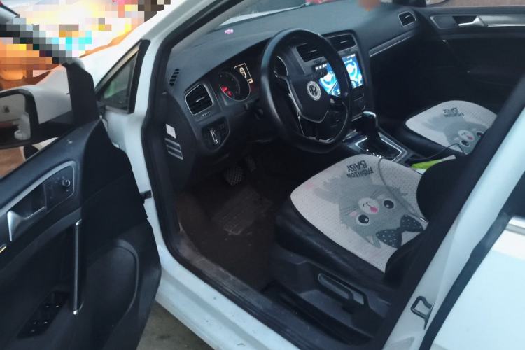 Used Volkswagen Golf 2014 1.6L Automatic Comfort Model Driver Seat