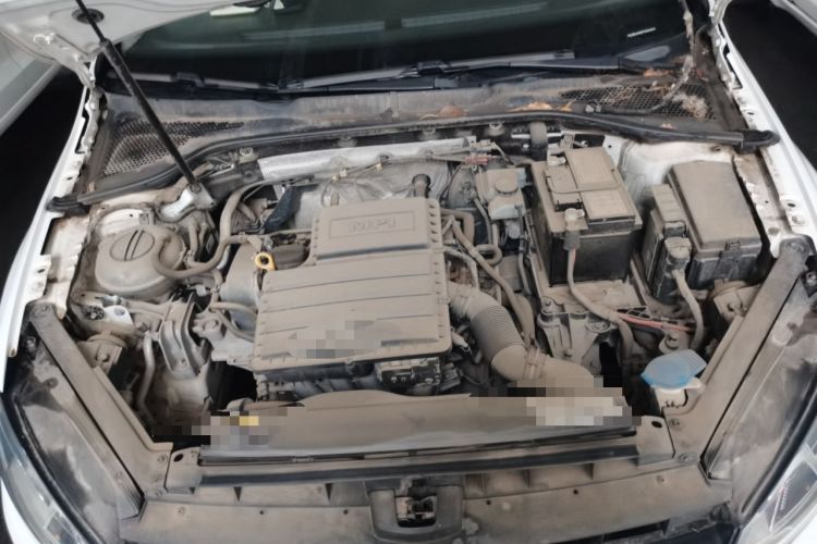 Used Volkswagen Golf 2014 1.6L Automatic Comfort Model Engine Bay