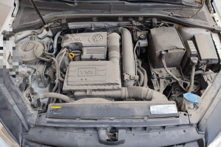 Used Volkswagen Golf 2014 1.4TSI Automatic Luxury Model Engine Bay