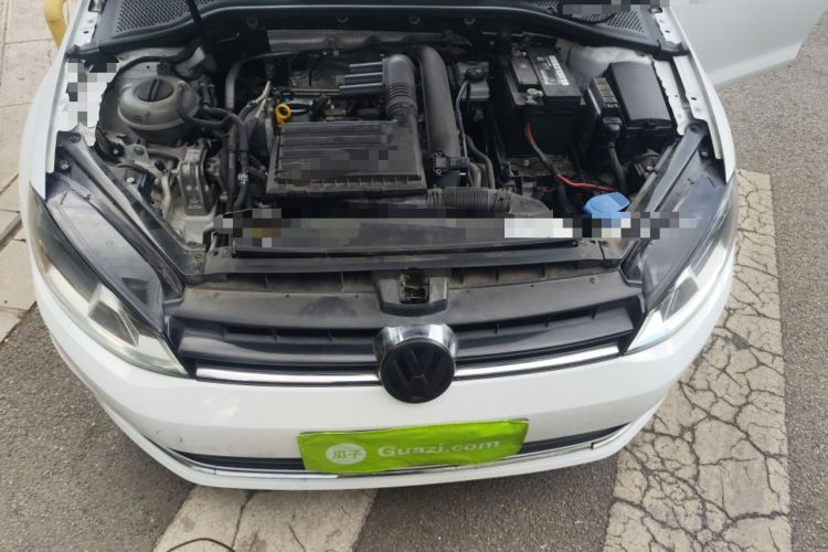 Used Volkswagen Golf 2014 1.4TSI Automatic Comfort Model Engine Bay