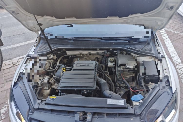 Used Volkswagen Golf 2014 1.6L Automatic Comfort Model Engine Bay