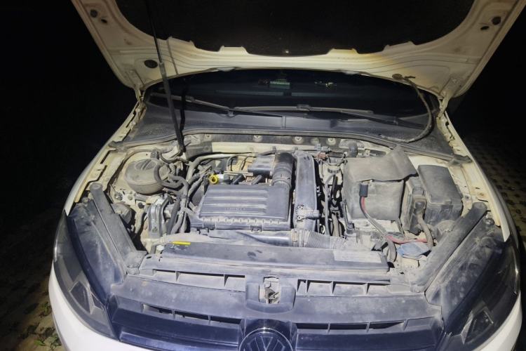 Used Volkswagen Golf 2014 1.4TSI Automatic Comfort Model Engine Bay