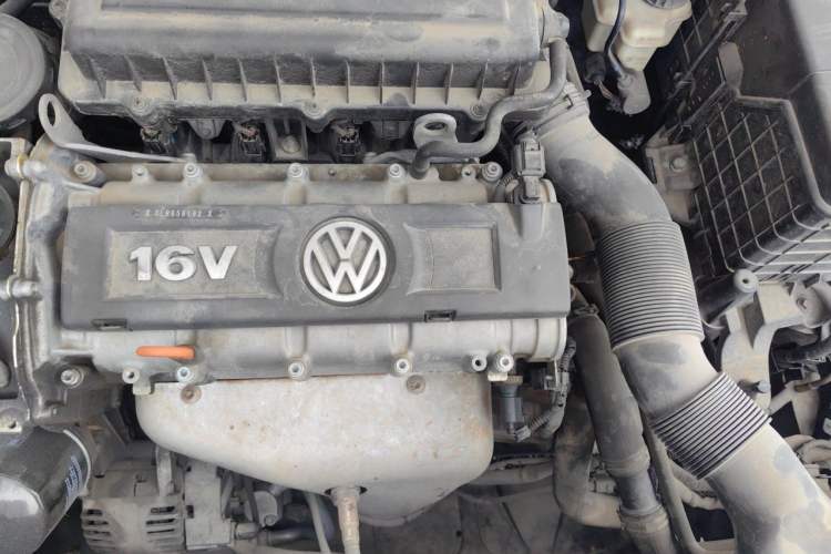 Used Volkswagen Golf 2014 1.6L Automatic Comfort Model Engine Bay