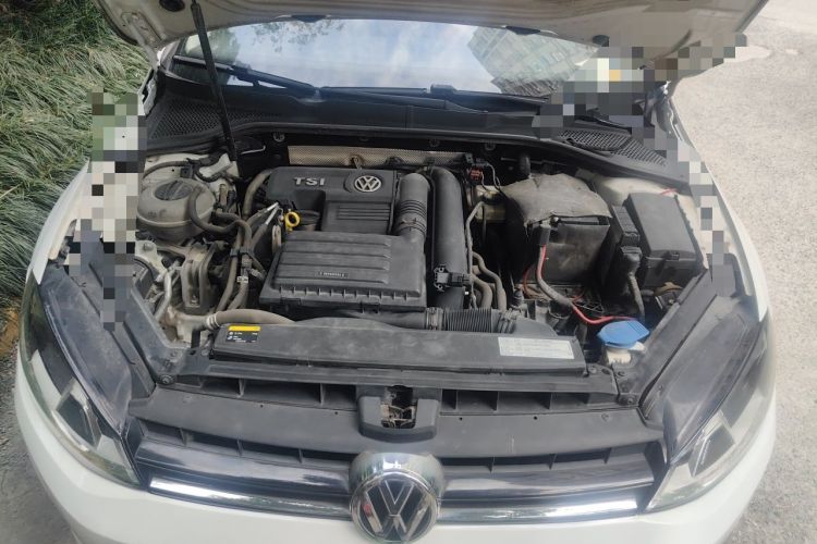 Used Volkswagen Golf 2014 1.4TSI Automatic Comfort Model Engine Bay