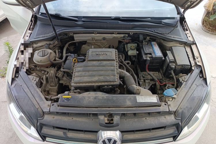 Used Volkswagen Golf 2014 1.6L Automatic Comfort Model Engine Bay