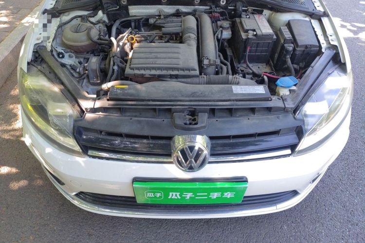 Used Volkswagen Golf 2014 1.4TSI Automatic Comfort Model Engine Bay
