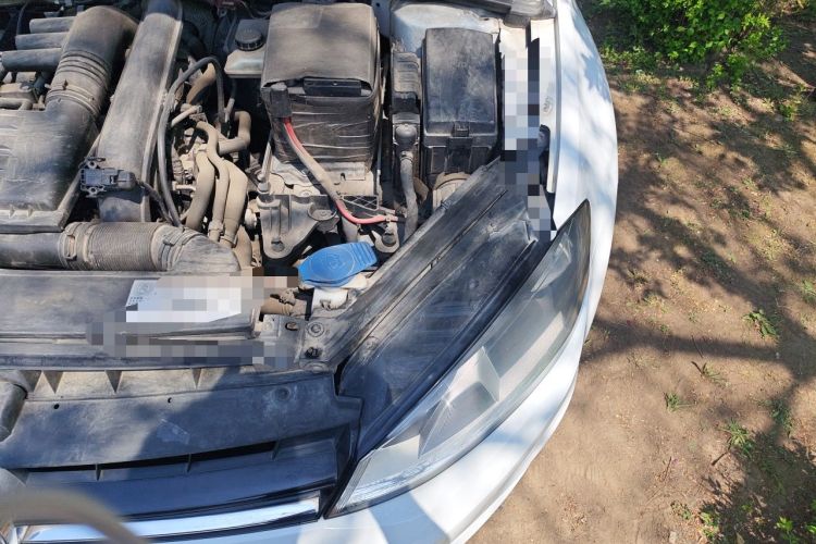 Used Volkswagen Golf 2014 1.4 TSI Manual Comfort Model Engine Bay Left