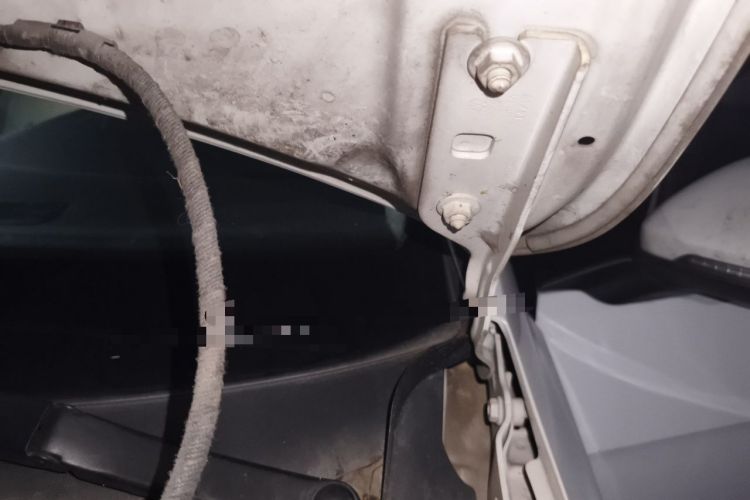 Used Volkswagen Golf 2014 1.6L Automatic Comfort Model Engine Bay Left