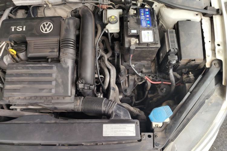 Used Volkswagen Golf 2014 1.4TSI Automatic Comfort Model Engine Bay Left