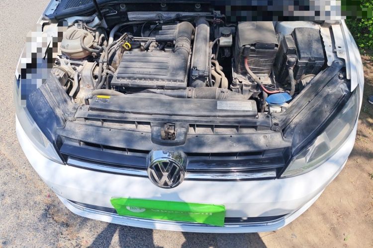Used Volkswagen Golf 2014 1.4 TSI Manual Comfort Model Engine Bay
