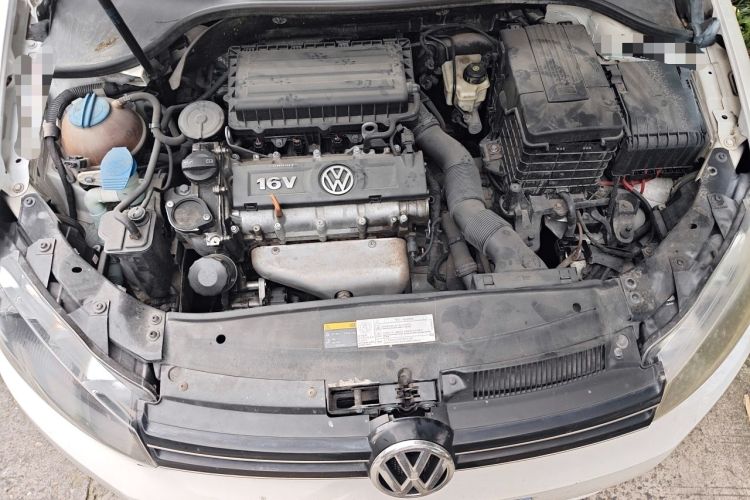 Used Volkswagen Golf 2014 1.6L Automatic Comfort Model Engine Bay
