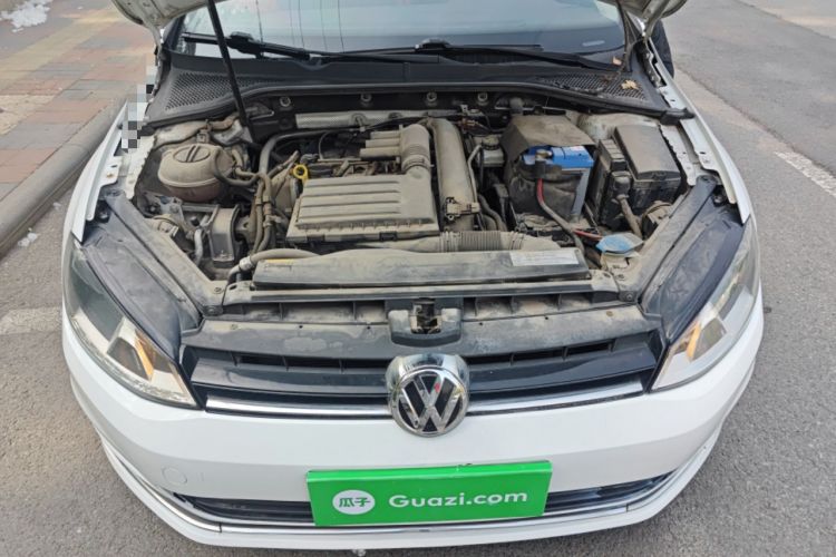 Used Volkswagen Golf 2014 1.4TSI Automatic Comfort Model Engine Bay