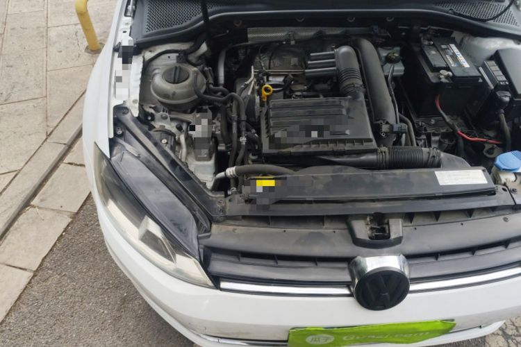 Used Volkswagen Golf 2014 1.4TSI Automatic Comfort Model Engine Bay Right