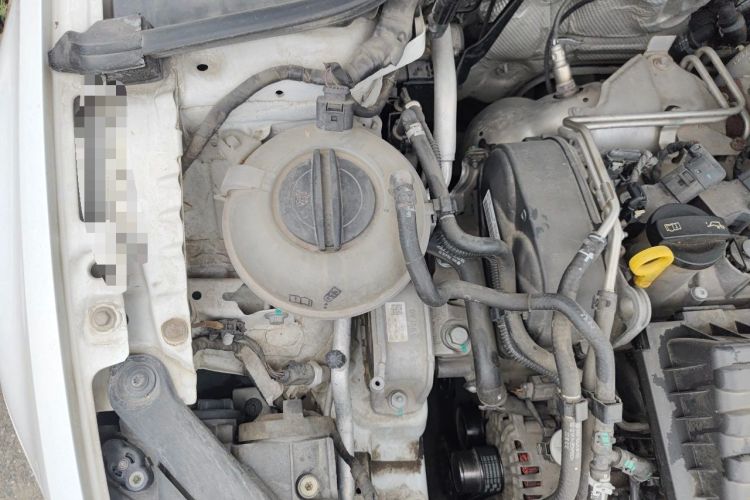 Used Volkswagen Golf 2014 1.4TSI Automatic Comfort Model Engine Bay Right