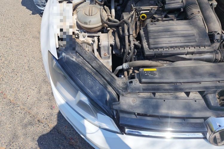 Used Volkswagen Golf 2014 1.4 TSI Manual Comfort Model Engine Bay Right