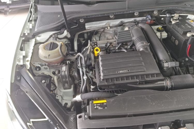 Used Volkswagen Golf 2014 1.4TSI Automatic Comfort Model Engine Bay Right