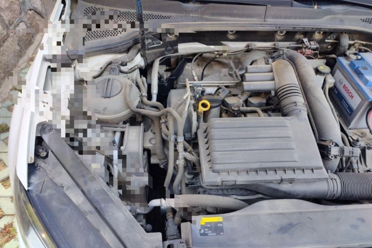 Used Volkswagen Golf 2014 1.4TSI Automatic Comfort Model Engine Bay Right