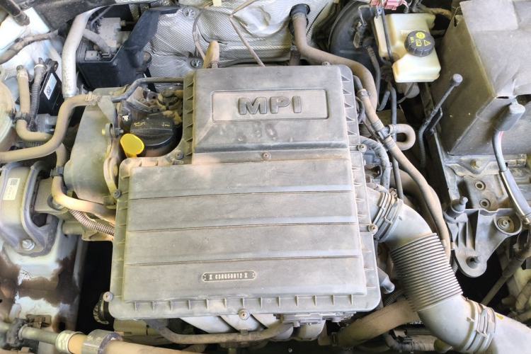 Used Volkswagen Golf 2014 1.6L Automatic Comfort Model Engine Bay