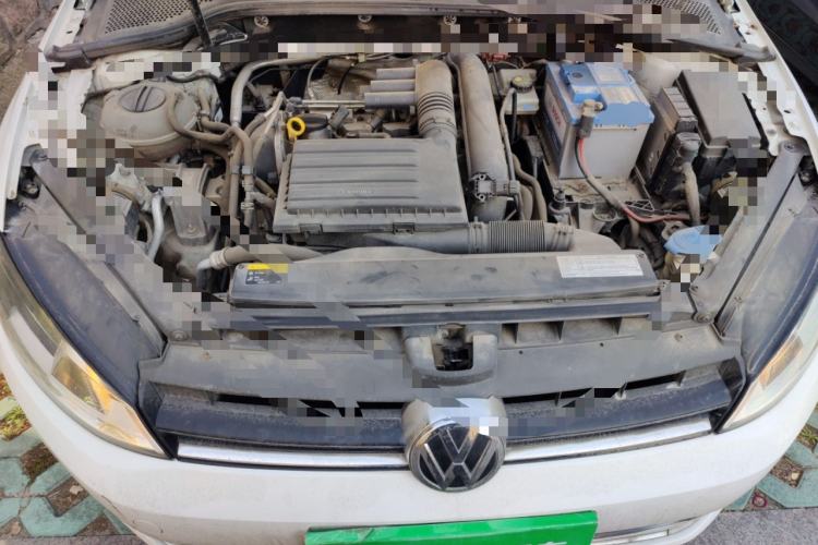 Used Volkswagen Golf 2014 1.4TSI Automatic Comfort Model Engine Bay