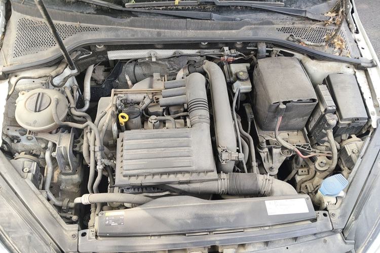 Used Volkswagen Golf 2014 1.4TSI Automatic Comfort Model Engine Bay