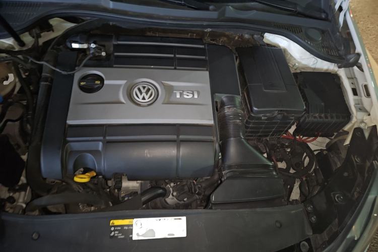 Used Volkswagen Golf 2014 2.0 TSI R Convertible Engine Bay