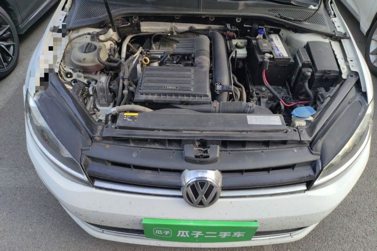 Used Volkswagen Golf 2014 1.4 TSI Manual Comfort Model Engine Bay