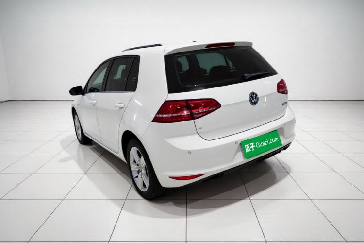 Used Volkswagen Golf 2014 1.6L Automatic Comfort Model Exterior 2