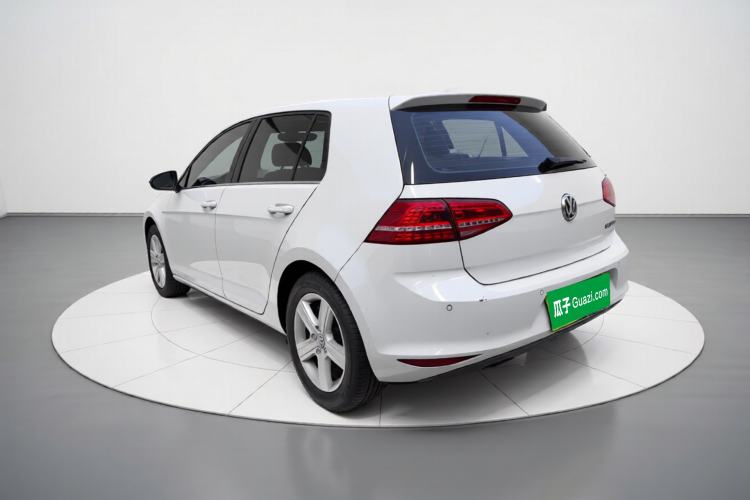 Used Volkswagen Golf 2014 1.4TSI Automatic Luxury Model Exterior 3