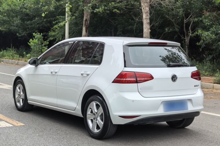 Used Volkswagen Golf 2014 1.6L Automatic Comfort Model Exterior 3