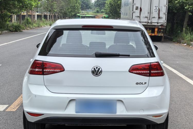 Used Volkswagen Golf 2014 1.6L Automatic Comfort Model Exterior 4